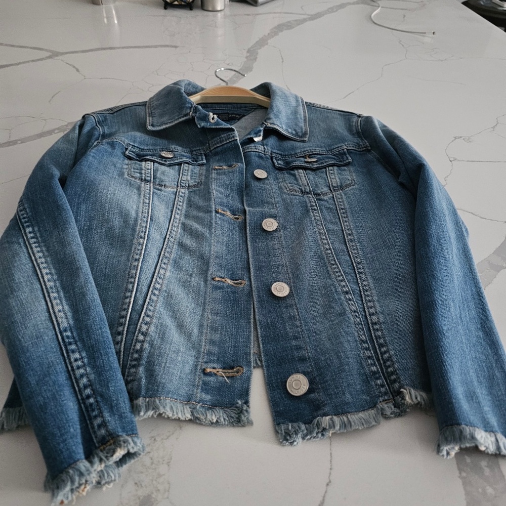 Denim jacket w fringes